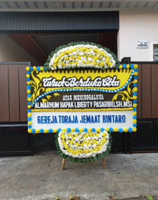 Papan Bunga Duka di Sidorejo Kidul